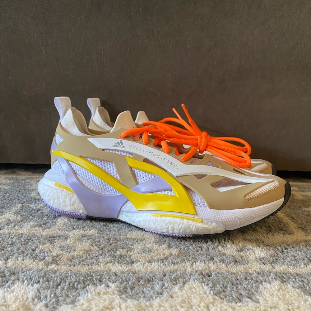 Stella McCarntney x Adidas Sneakers